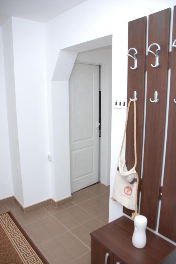 Apartment Danubius ドニー・ミラノヴァツ エクステリア 写真